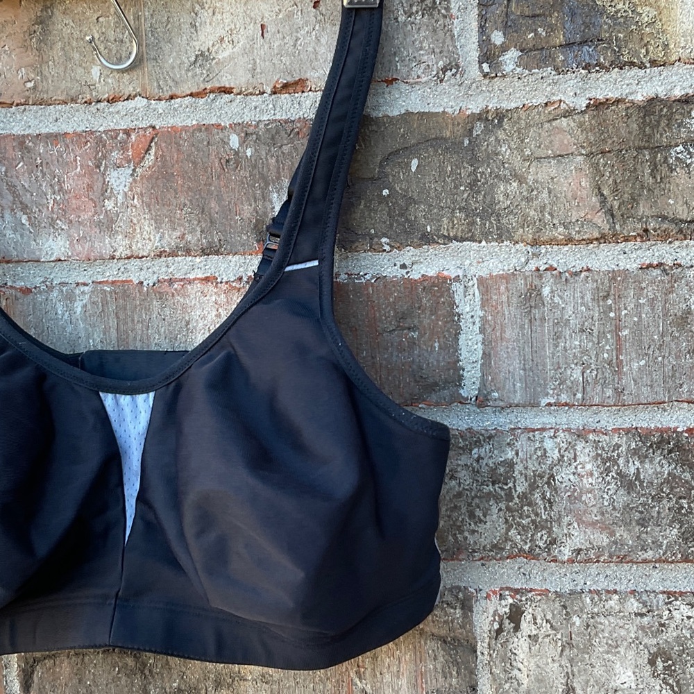 Lilyette Black and Gray Sports Bra - Picture 3 of 10